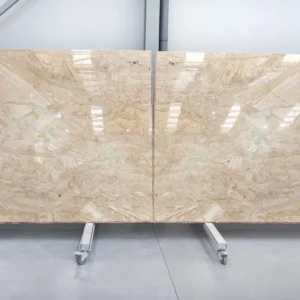 BRECCIA ONICIATA